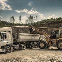 8人死亡 3人受傷！砂石運輸事故頻發 各生產企業注意安全