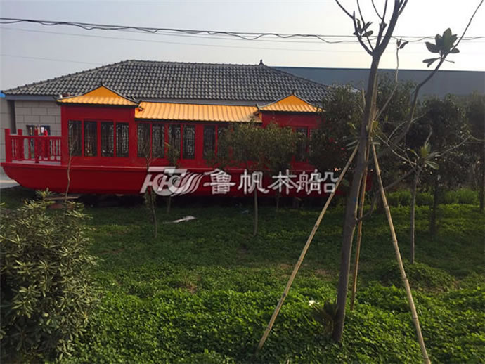 水庫(kù)觀光畫(huà)舫