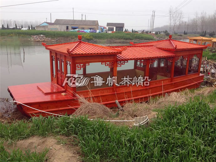 中式觀光畫(huà)舫